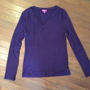 Purple V neck long sleeve t-shirt